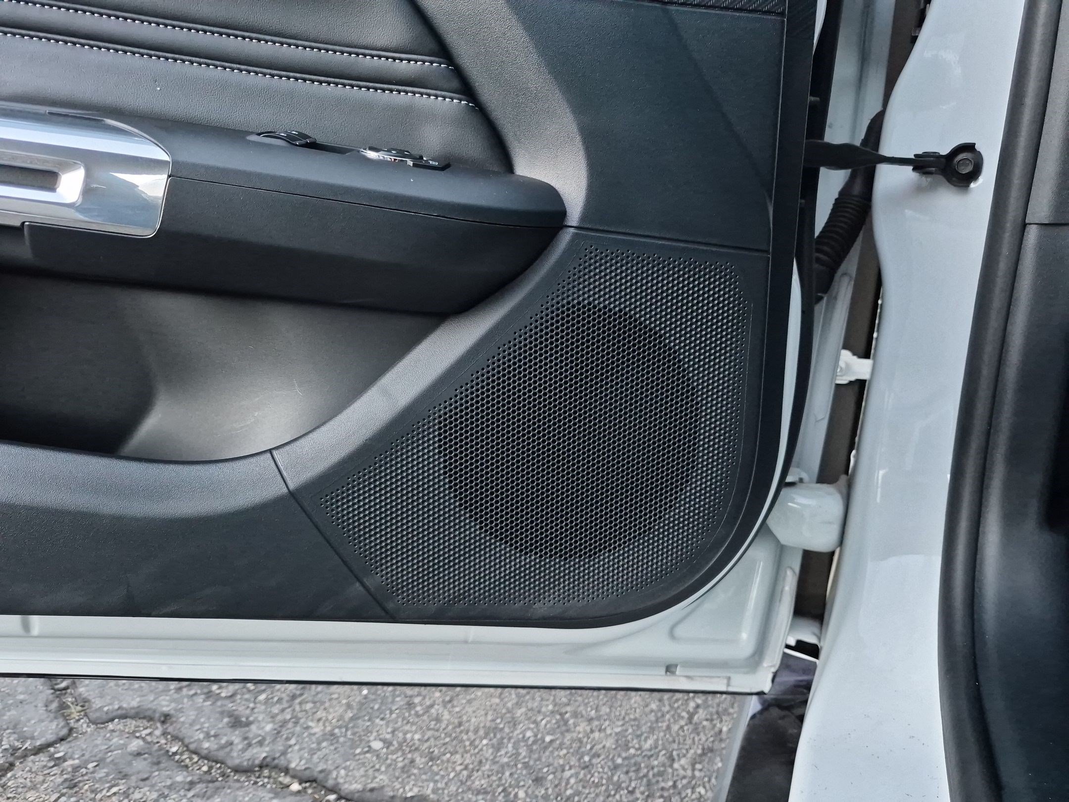Used 2024 Ford Mustang GT Premium RWD image 16
