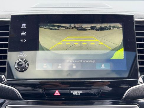 Used 2021 Honda Pilot Touring image 28