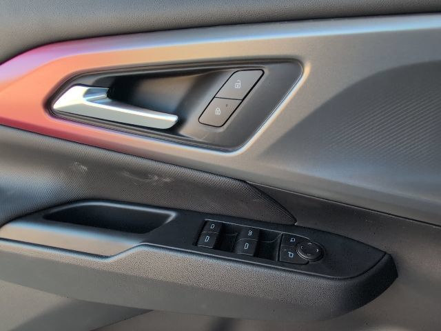 New 2026 Chevrolet Equinox EV RS FWD image 16