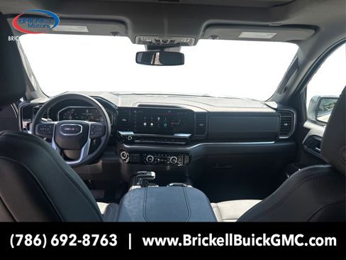 New 2025 GMC Sierra 1500 SLT w/ SLT Convenience Package image 17