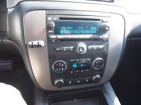 Used 2012 Chevrolet Tahoe LT w/ Suspension Package, Off-Road AWD/4WD image 11