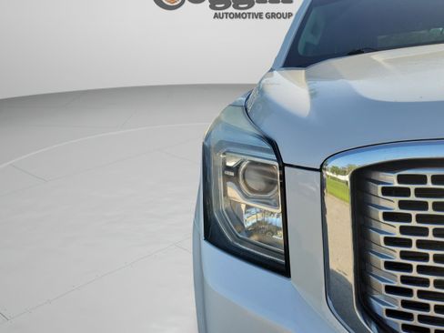 Used 2017 GMC Yukon Denali w/ Open Road Package RWD image 12