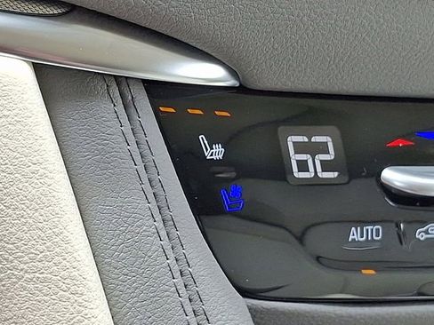 New 2025 Cadillac XT5 Premium Luxury image 14