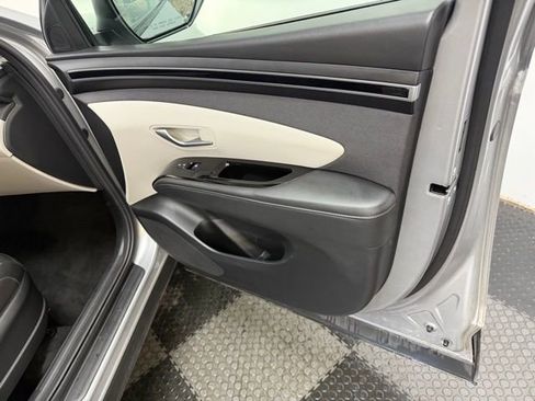 Certified 2022 Hyundai Tucson SEL w/ Convenience Package AWD/4WD image 40