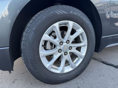 Used 2018 Chevrolet Equinox LS image 31