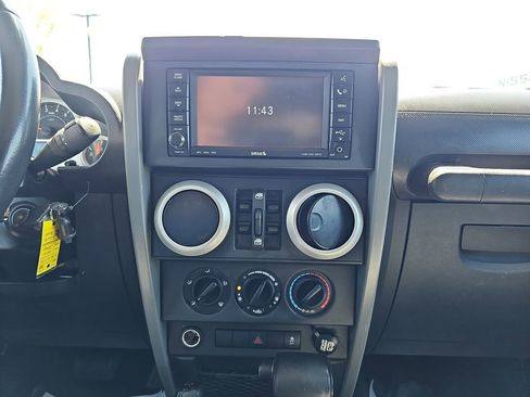 Used 2010 Jeep Wrangler Unlimited Sahara w/ Dual Top Group AWD/4WD image 24