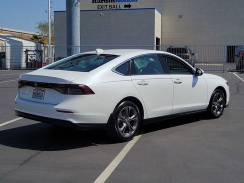 Certified 2023 Honda Accord EX image 5
