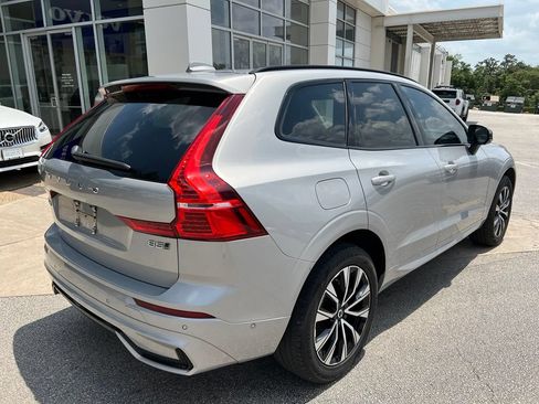 Certified 2024 Volvo XC60 B5 Core AWD/4WD image 7