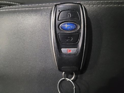 Used 2020 Subaru Ascent Premium w/ Convenience Package image 32