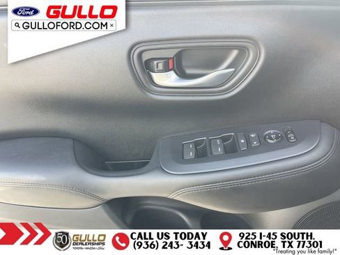 Used 2025 Honda HR-V LX image 18