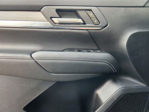 New 2026 GMC Terrain Elevation image 15