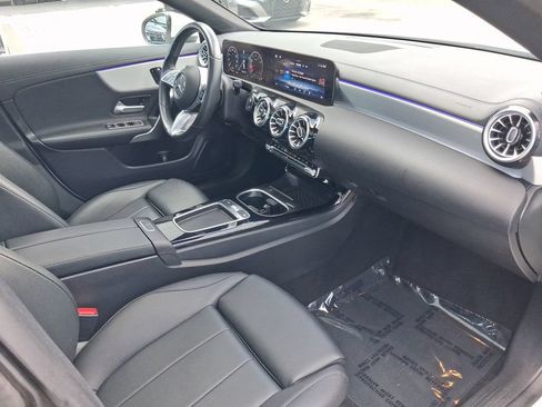 Used 2025 Mercedes-Benz CLA 250 image 19