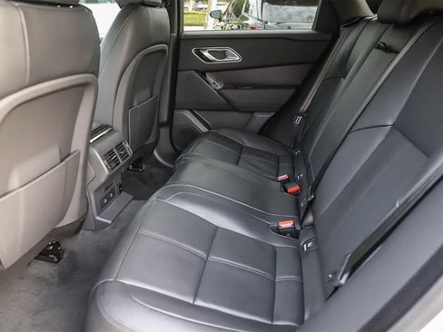 New 2026 Land Rover Range Rover Velar Dynamic SE image 18