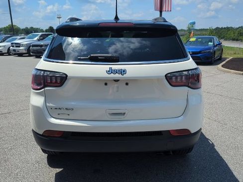Certified 2018 Jeep Compass Limited AWD/4WD image 27