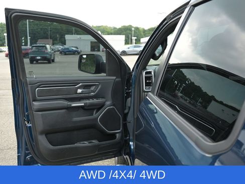 Used 2023 RAM 1500 Laramie AWD/4WD image 13