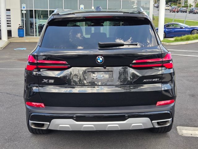 Used 2025 BMW X5 xDrive40i w/ Climate Comfort Package AWD/4WD image 6