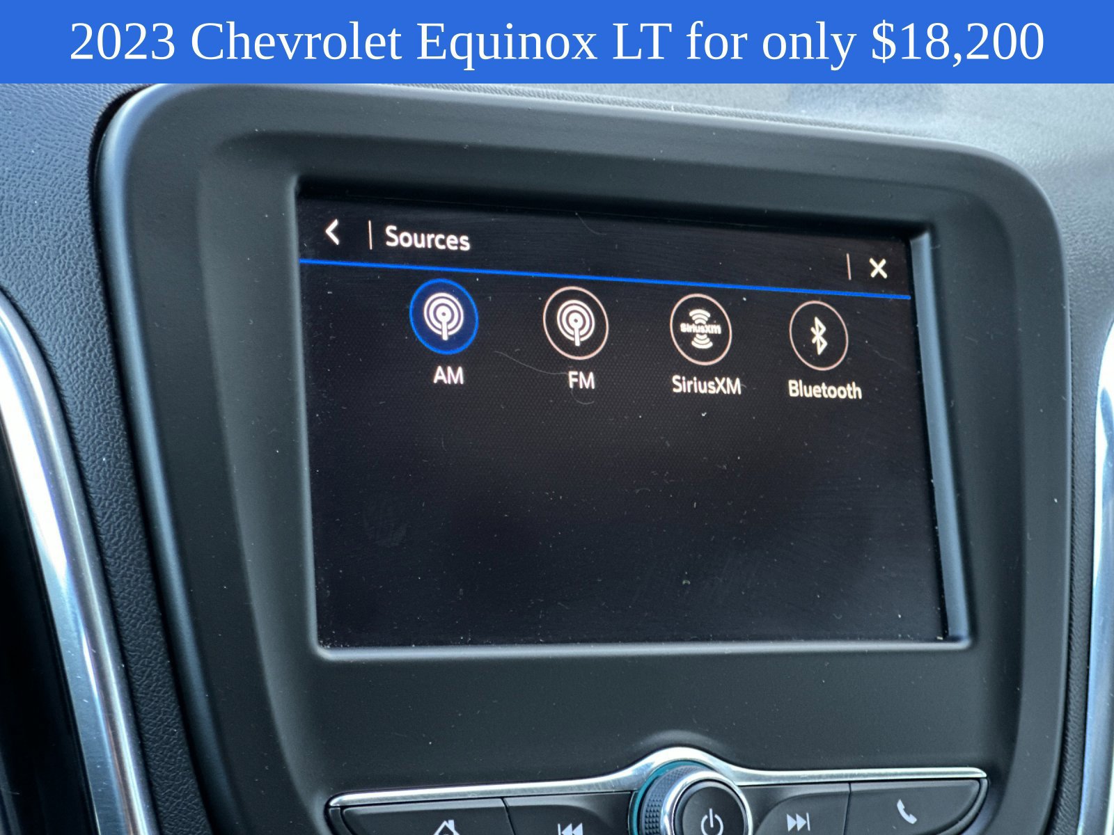 Used 2023 Chevrolet Equinox LT w/ LPO, Floor Liner Package FWD image 19