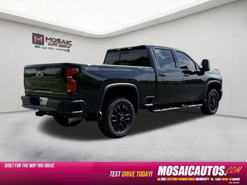 Used 2026 Chevrolet Silverado 3500 LTZ w/ Trail Boss Package AWD/4WD image 7