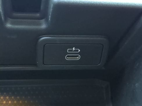 Used 2023 BMW M3 Competition w/ Executive Package image 31