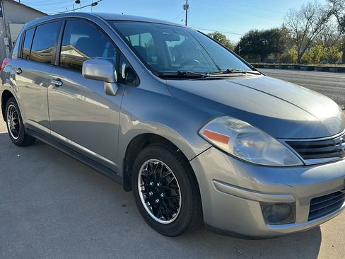Used 2012 Nissan Versa 1.8 S w/ Plus Pkg image 7