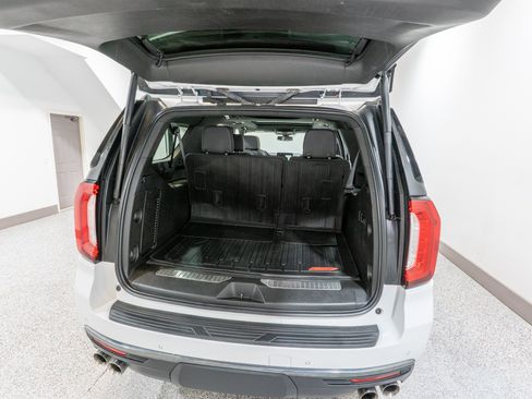 Used 2022 GMC Yukon XL AT4 w/ Max Trailering Package AWD/4WD image 34