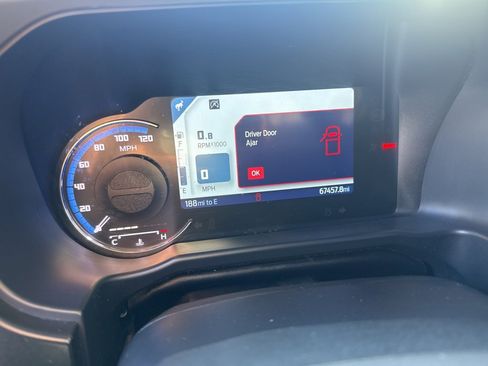 Used 2021 Ford Bronco Black Diamond image 14