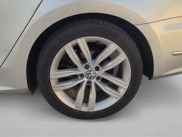 Used 2019 Volkswagen Passat 2.0T Wolfsburg FWD image 6