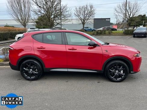 Used 2024 Dodge Hornet R/T Plus w/ Tech Pack Plus w/o Parking image 8