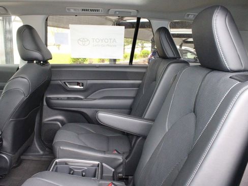 New 2026 Toyota Grand Highlander AWD image 45