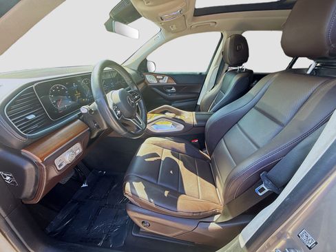 Used 2022 Mercedes-Benz GLS 450 4MATIC image 19