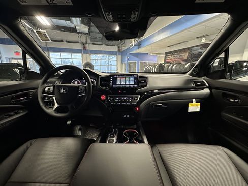 New 2026 Honda Ridgeline Black Edition image 21