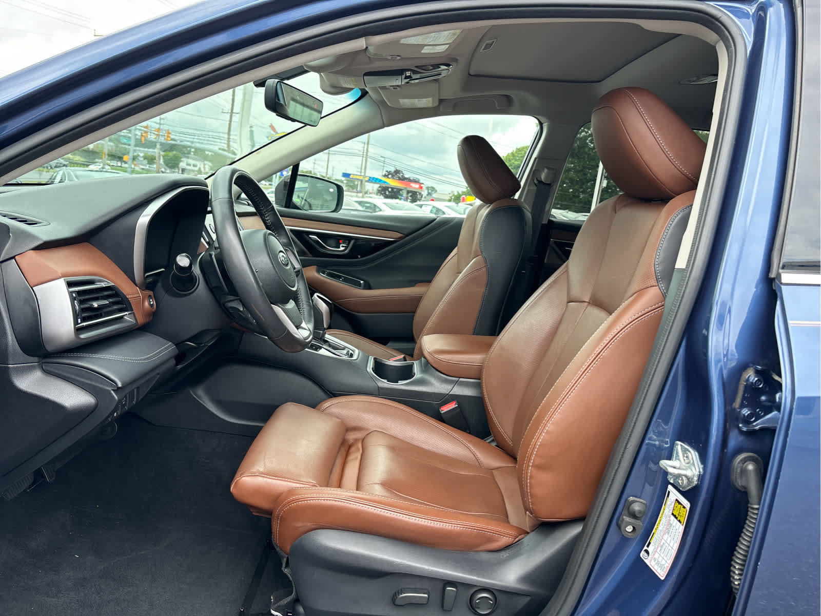 Used 2021 Subaru Outback Touring XT AWD/4WD image 7