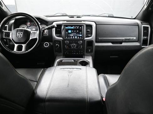 Used 2016 RAM 2500 Limited AWD/4WD image 12