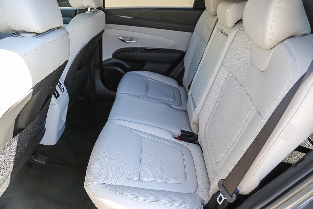 New 2026 Hyundai Tucson Limited AWD/4WD image 19
