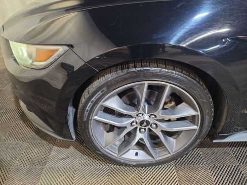 Used 2017 Ford Mustang Premium RWD image 18