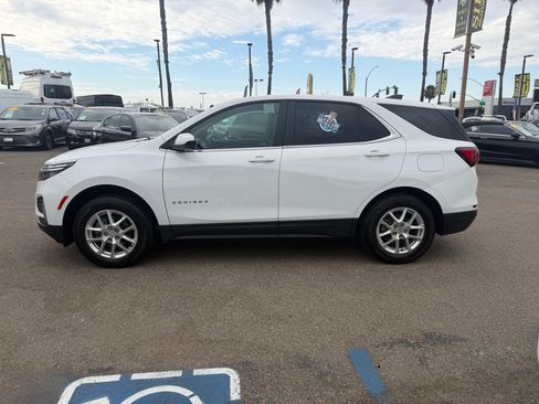 Used 2024 Chevrolet Equinox LT AWD/4WD image 6