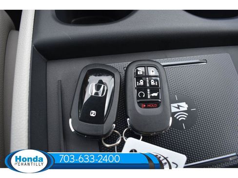 New 2026 Honda Odyssey Touring image 40
