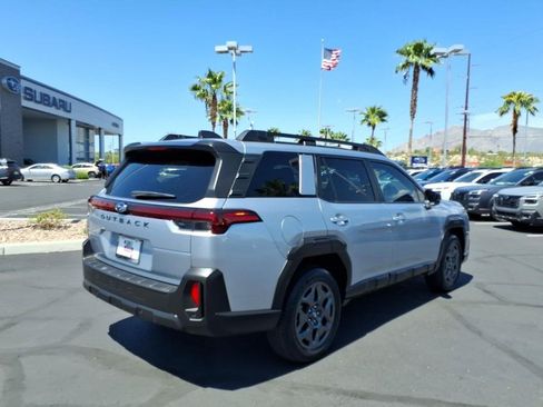 Used 2026 Subaru Outback Premium AWD/4WD image 11