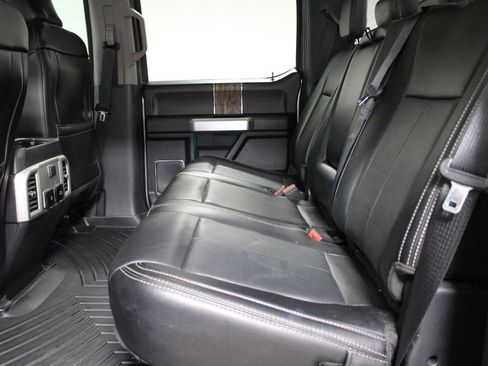 Used 2020 Ford F150 Lariat image 26