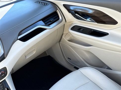 Used 2019 GMC Terrain Denali w/ Advanced Safety Package image 15