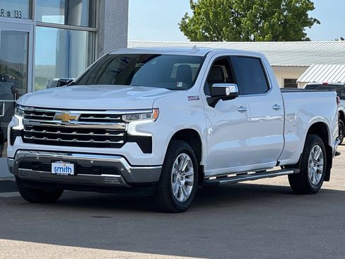 Used 2023 Chevrolet Silverado 1500 LTZ w/ Technology Package image 8
