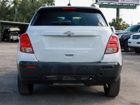 Used 2016 Chevrolet Trax LT w/ LT Sun and Sound Package AWD/4WD image 7