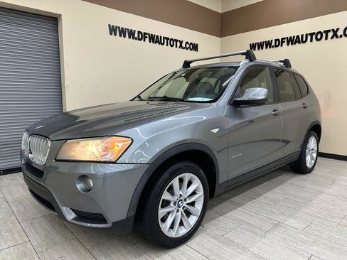 Used 2013 BMW X3 xDrive28i AWD/4WD image 2