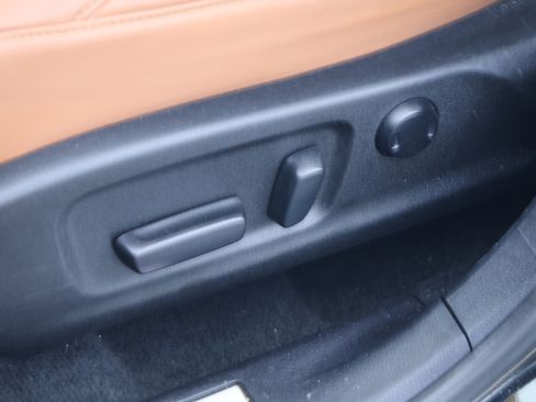 Certified 2022 Lexus RX 350 FWD w/ Premium Package image 32