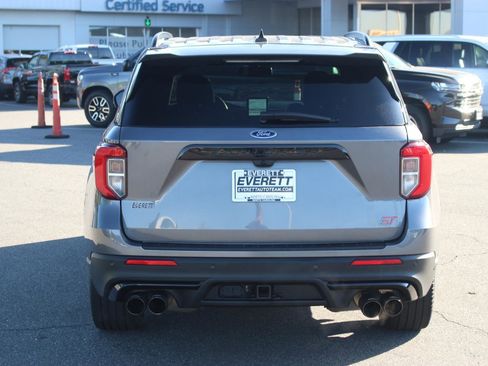 Used 2022 Ford Explorer ST w/ Equipment Group 401A AWD/4WD image 6