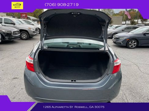 Used 2016 Toyota Corolla LE image 9