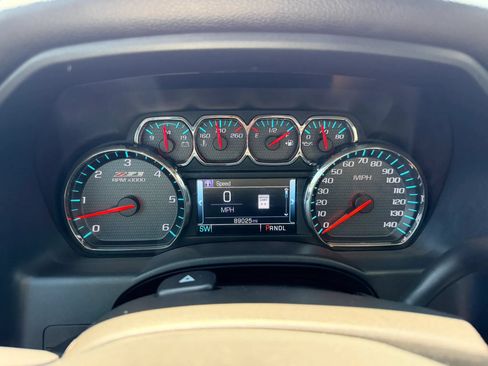 Used 2018 Chevrolet Silverado 1500 LTZ Z71 w/ LTZ Plus Package AWD/4WD image 16