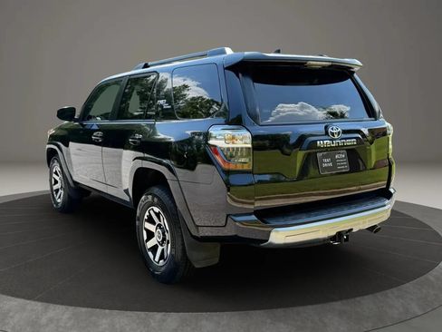 Used 2020 Toyota 4Runner TRD Off-Road Premium w/ Moonroof Package AWD/4WD image 6