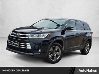 Used 2019 Toyota Highlander Limited Platinum AWD/4WD video 1