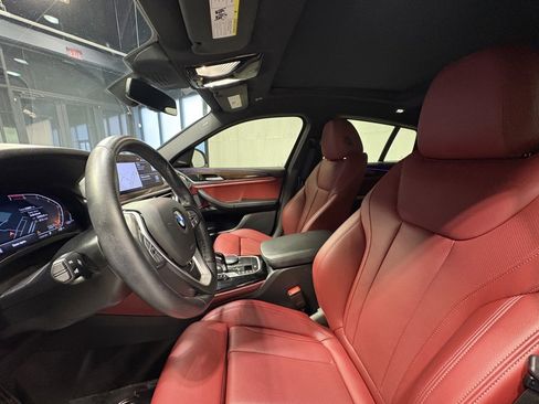 Certified 2023 BMW X4 xDrive30i w/ Premium Package image 16